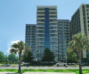 Liana Sea & Sky Suites